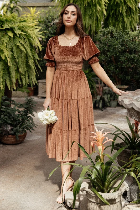 Vivaldi Smocked Velvet Midi Dress | Bronze