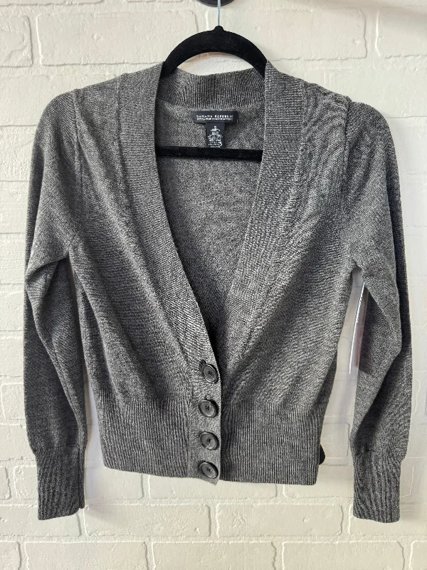 Sweater Cardigan By Banana Republic In Grey, Size: S