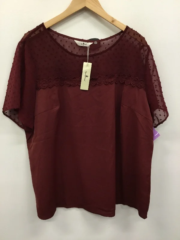 Top Short Sleeve By Agnes Orinda In Red, Size: 2x