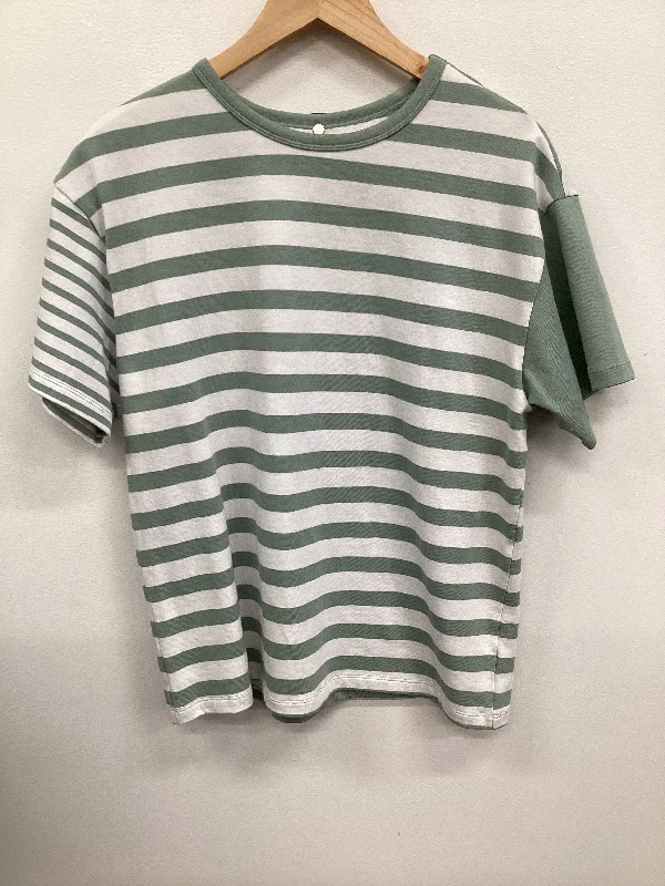 Top Short Sleeve By Clothes Mentor In Green & White, Size: Xxl