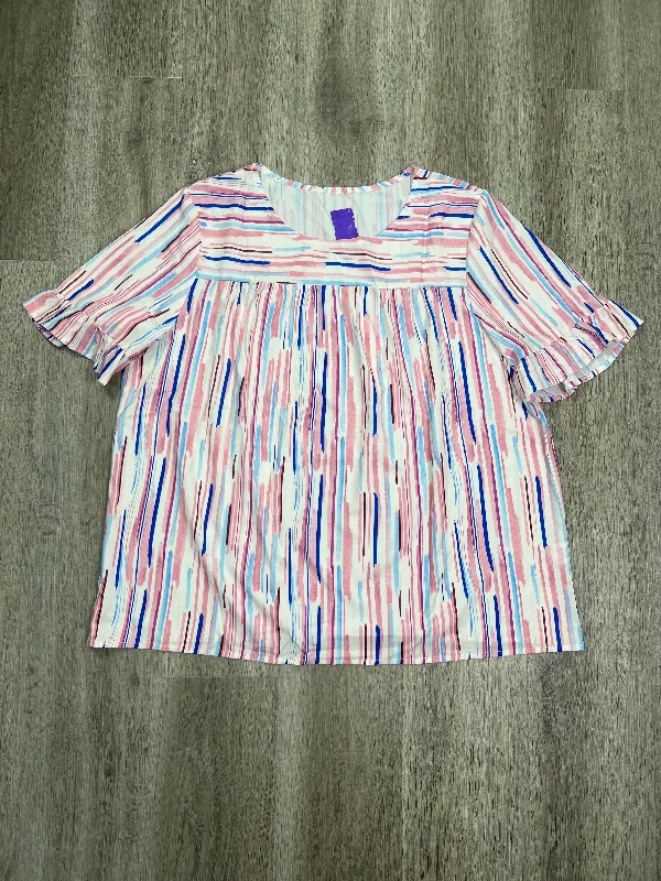 Top Short Sleeve By Clothes Mentor  Size: 4