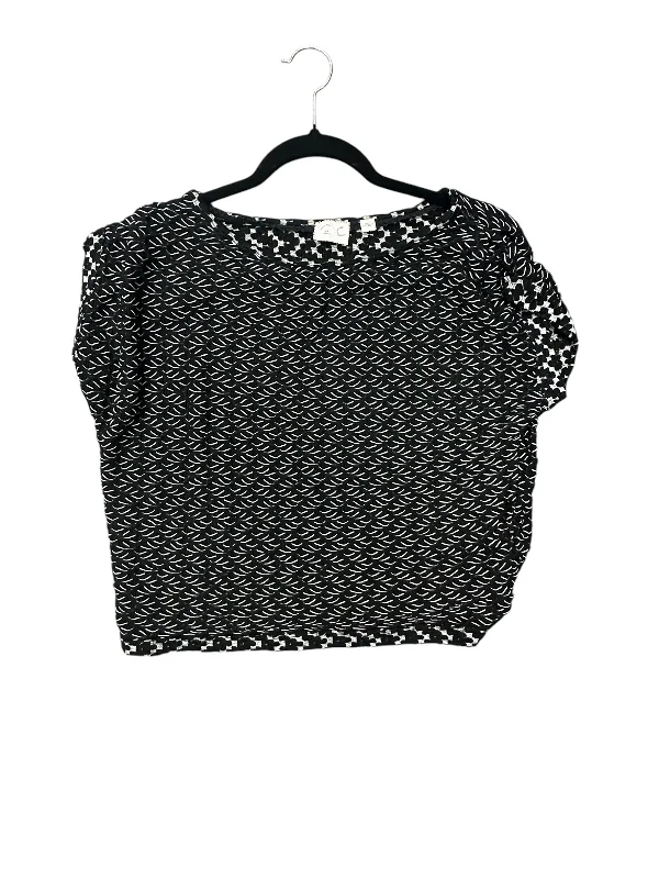 Top Short Sleeve By Cmb In Black, Size: S