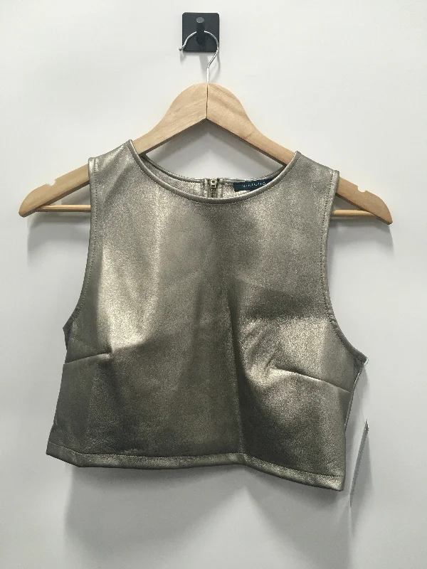 Top Sleeveless By Kirious In Silver, Size: M